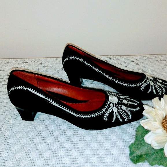 Talbots Shoes - Talbot's Black Embroidered Shoes
